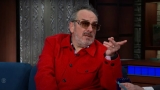 Elvis Costello herinnert zich ontmoeting met Gregory Peck: Bekijk